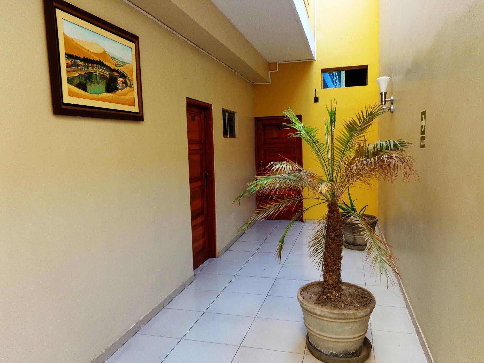 Colon Plaza Hotel 2*